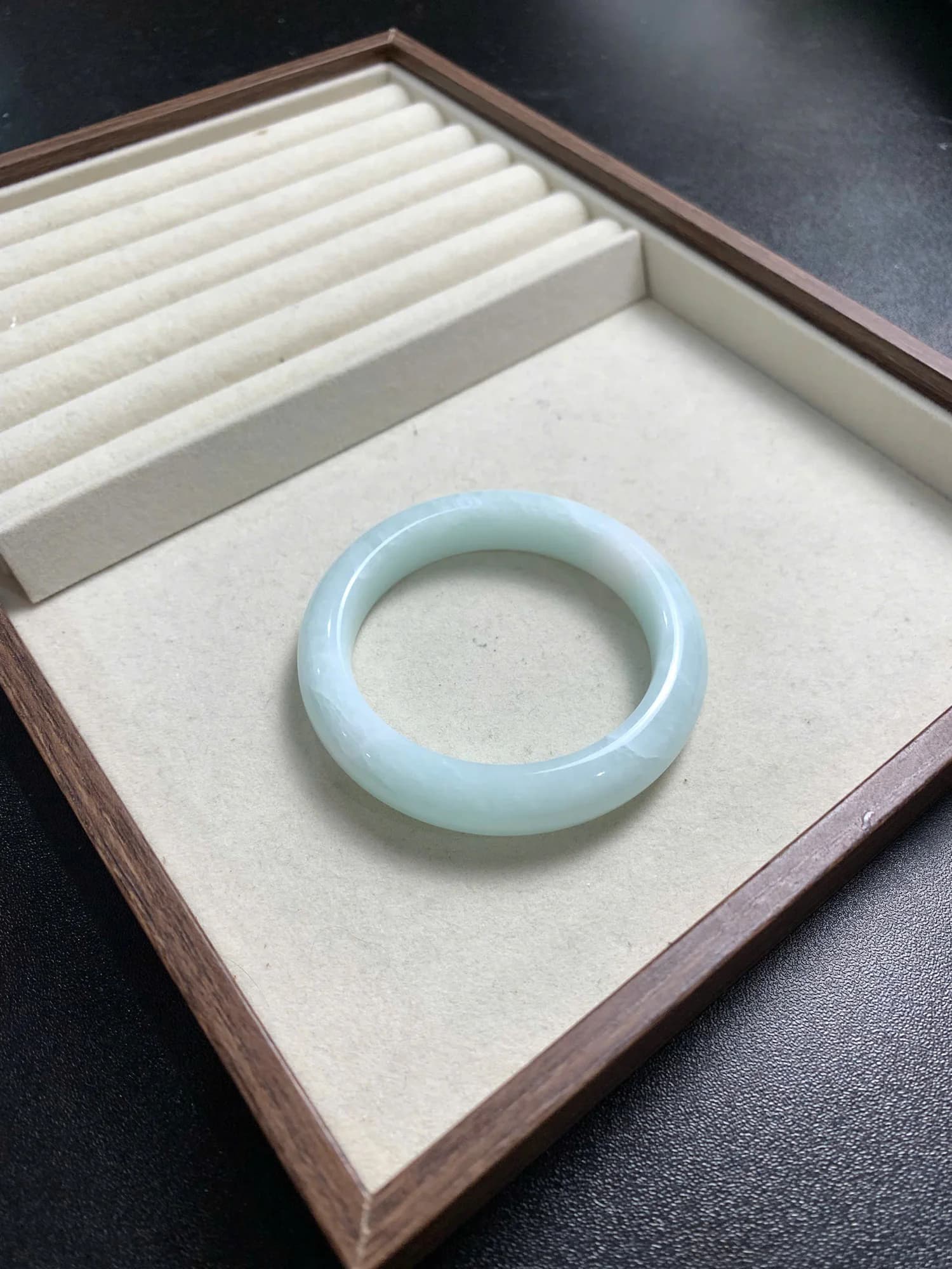 Tụ Nham Thiên Thanh Đông mã 10104