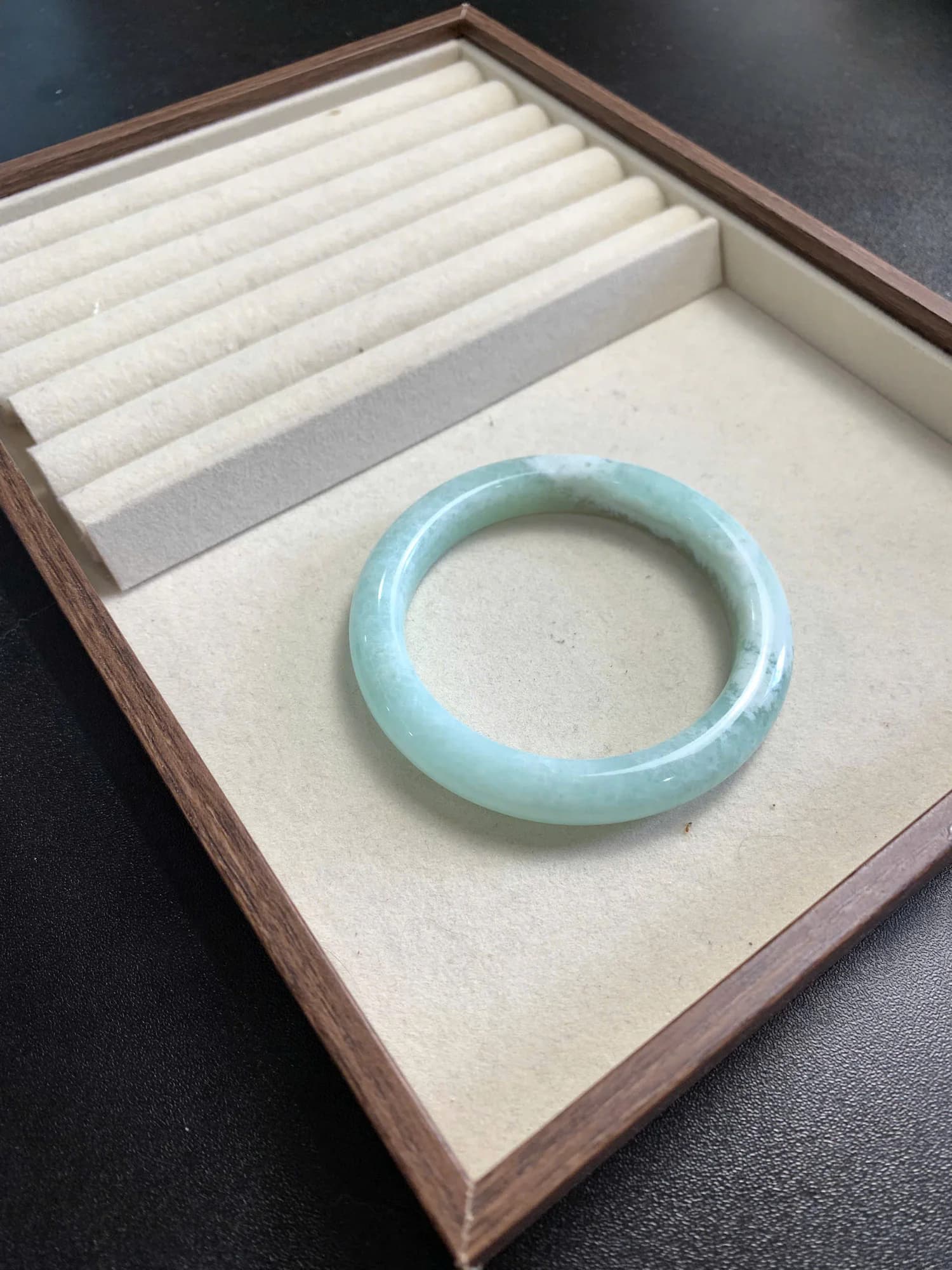 Tụ Nham Thiên Thanh Đông mã 10056