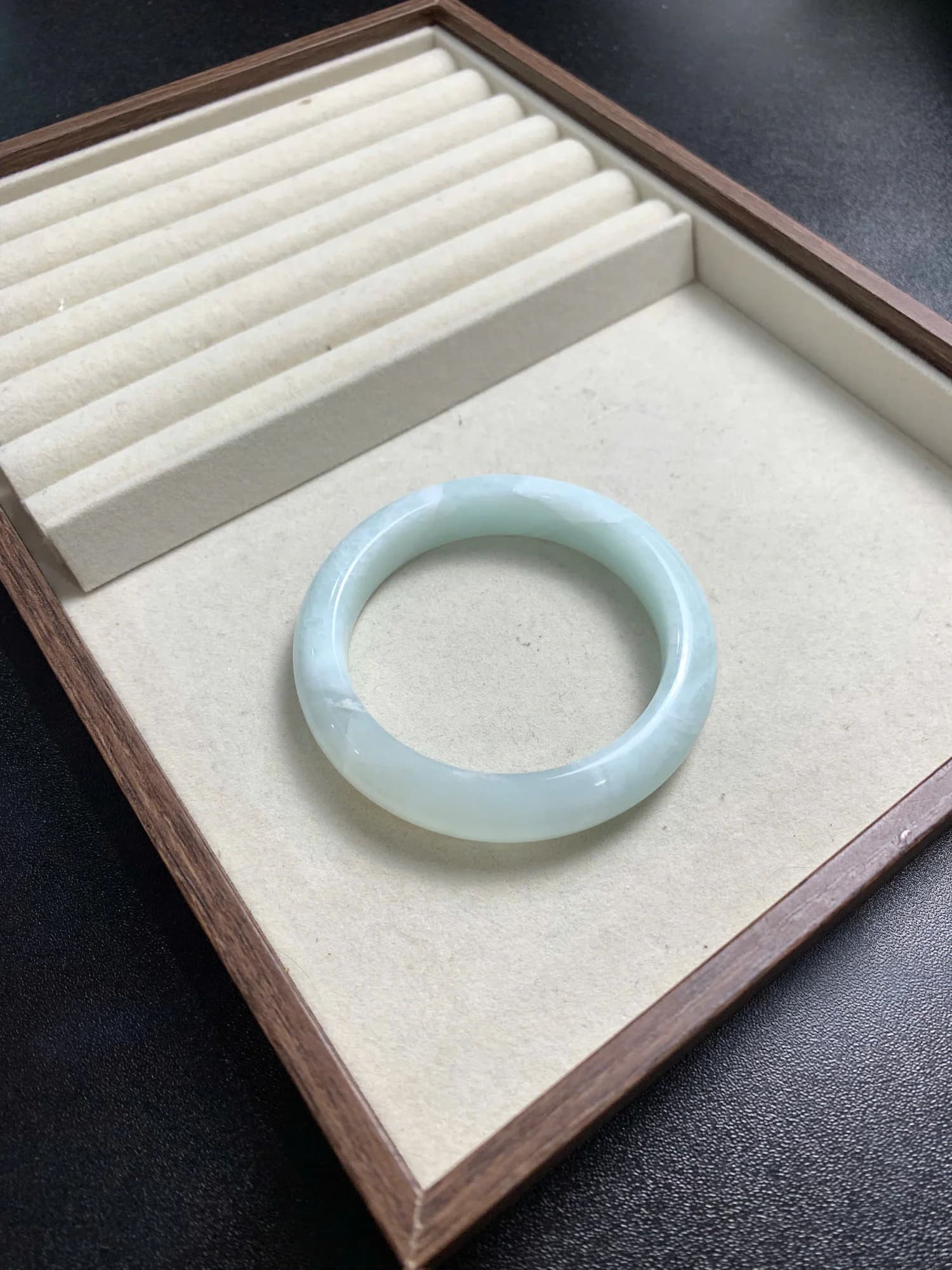 Tụ Nham Thiên Thanh Đông mã 10109