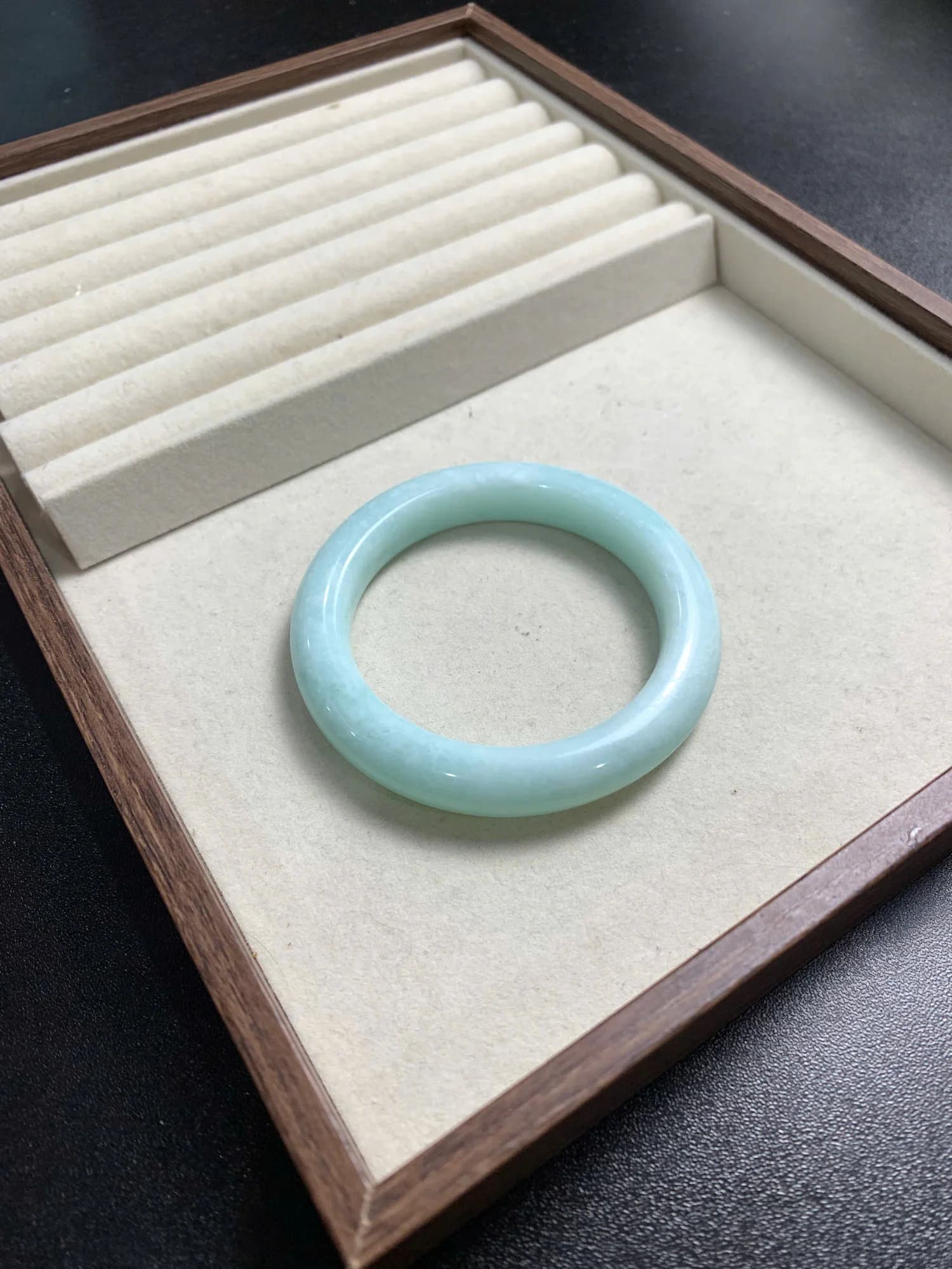 Tụ Nham Thiên Thanh Đông mã 10051
