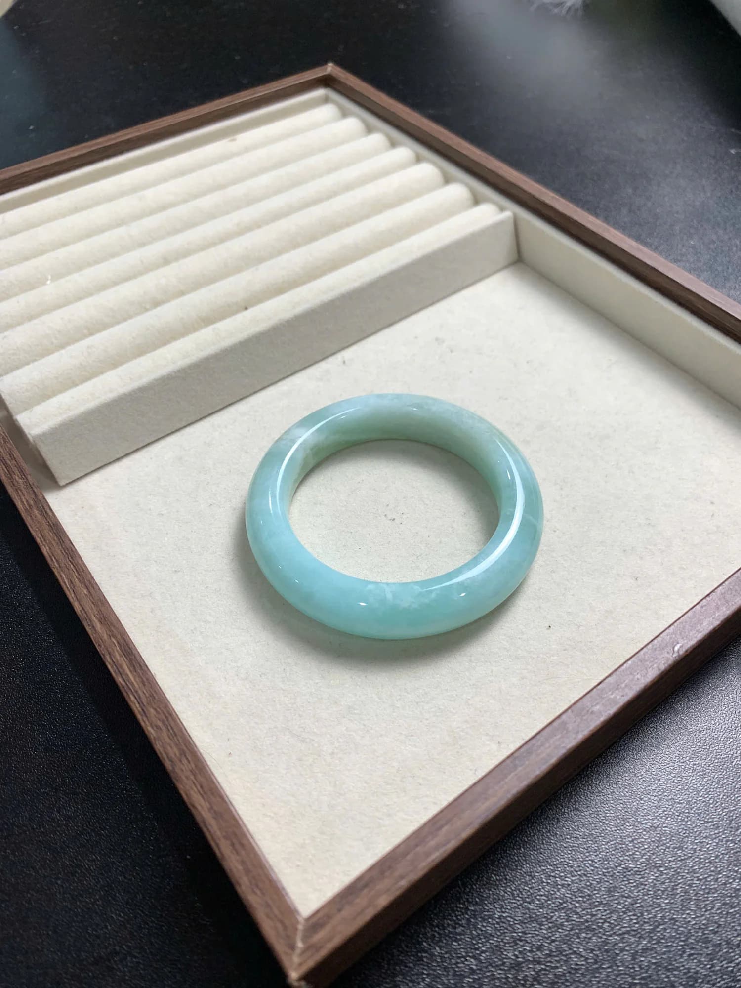 Tụ Nham Thiên Thanh Đông mã 10083