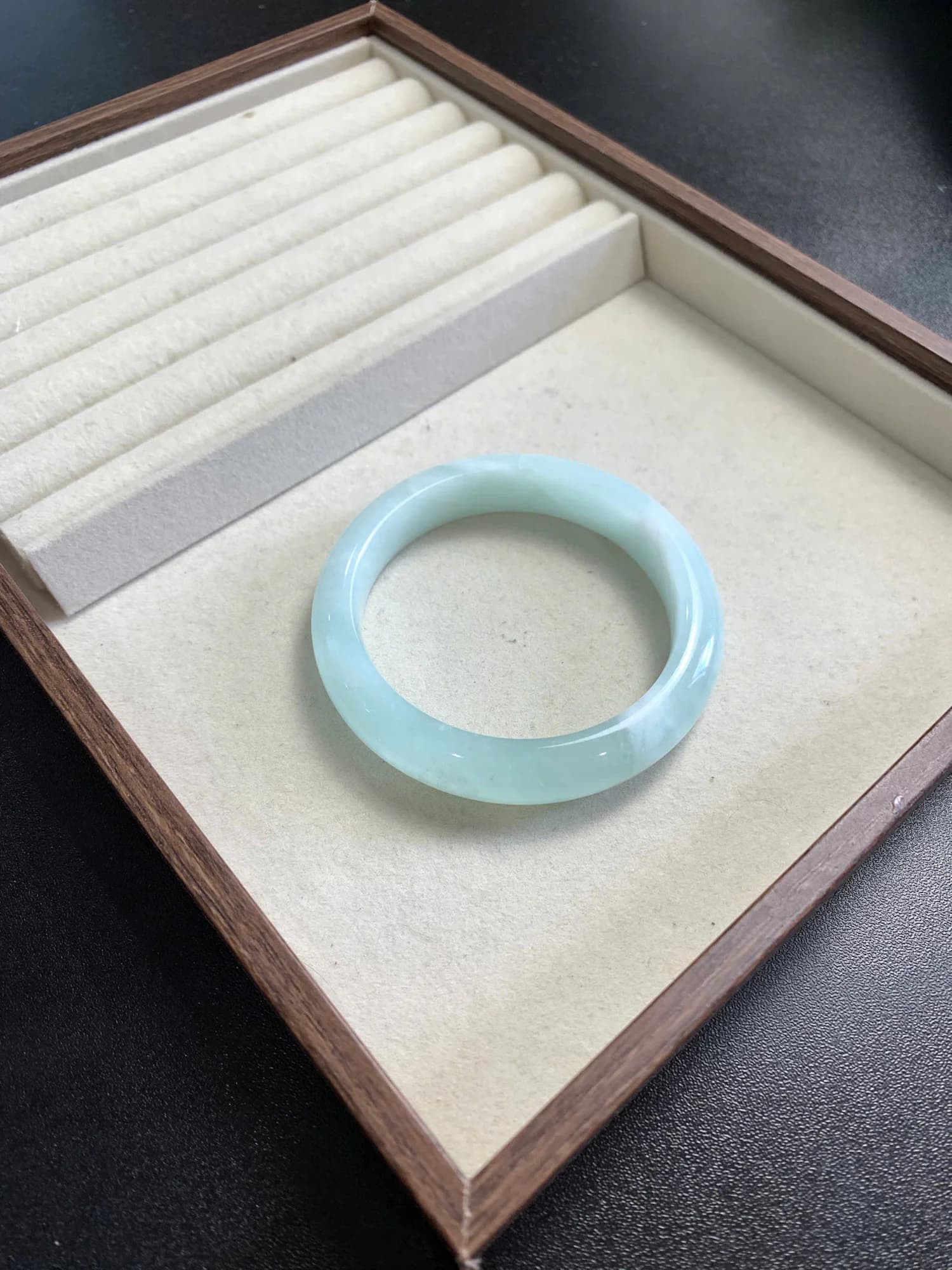 Tụ Nham Thiên Thanh Đông mã 10094