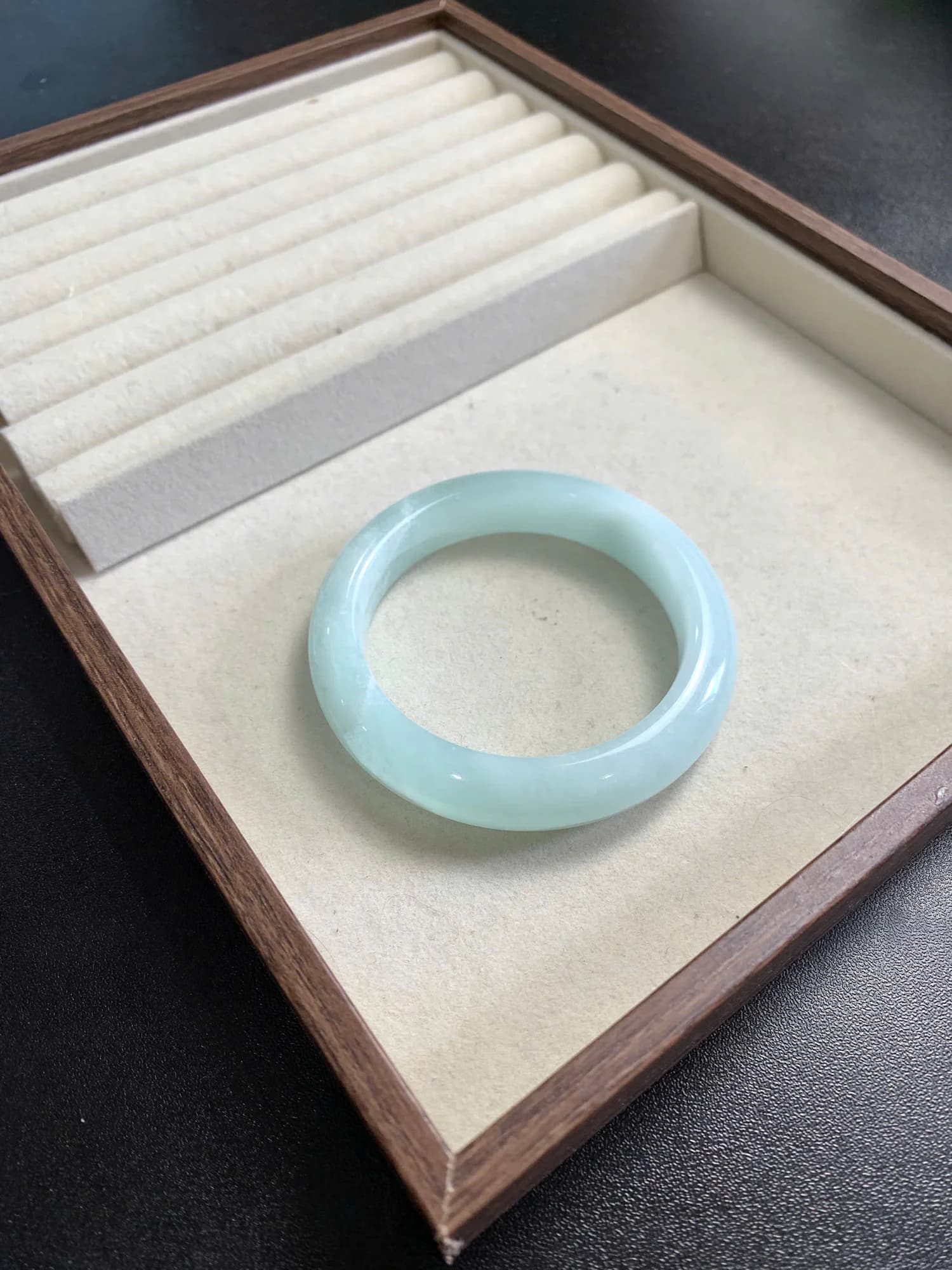 Tụ Nham Thiên Thanh Đông mã 10095