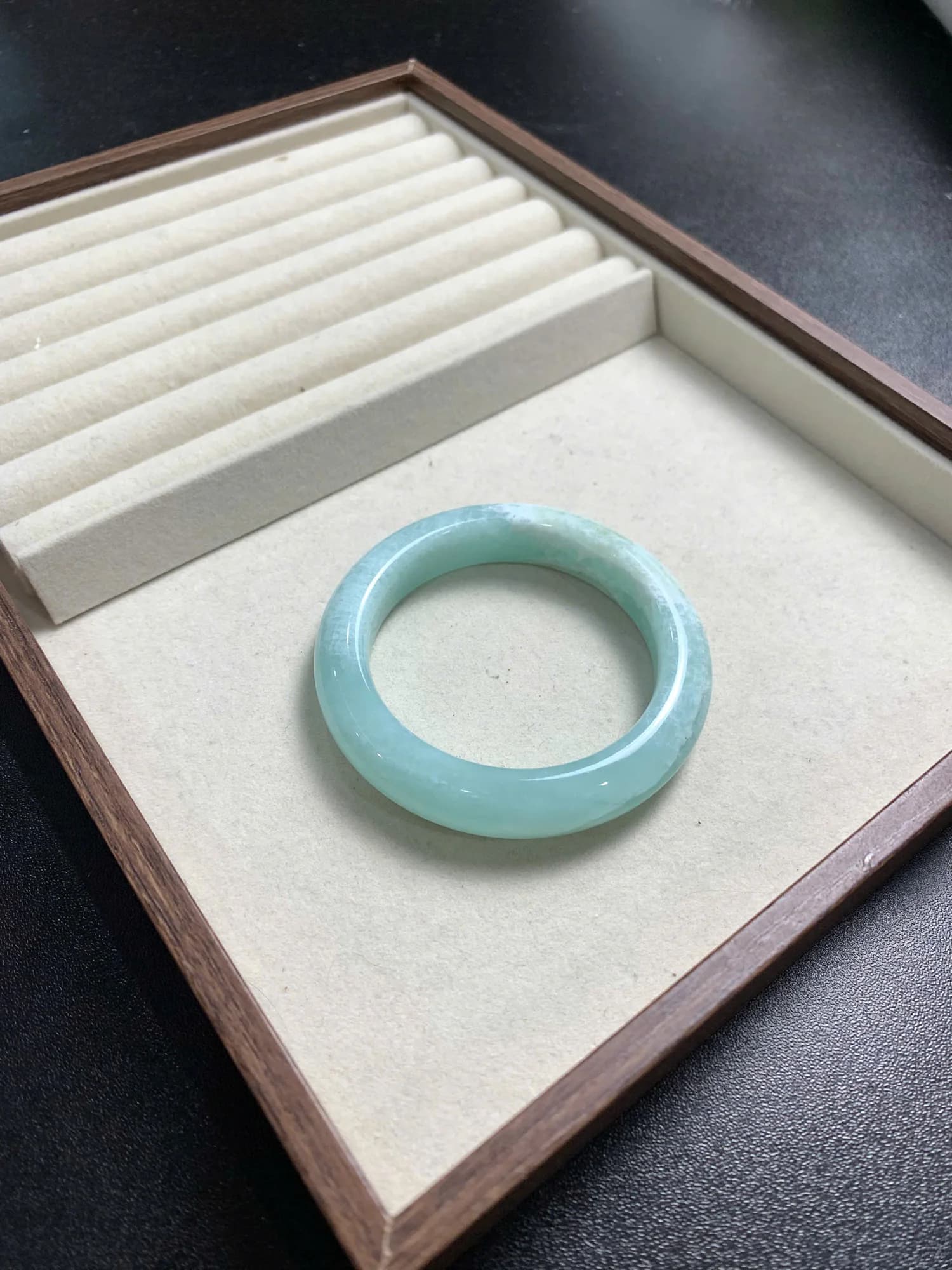 Tụ Nham Thiên Thanh Đông mã 10085